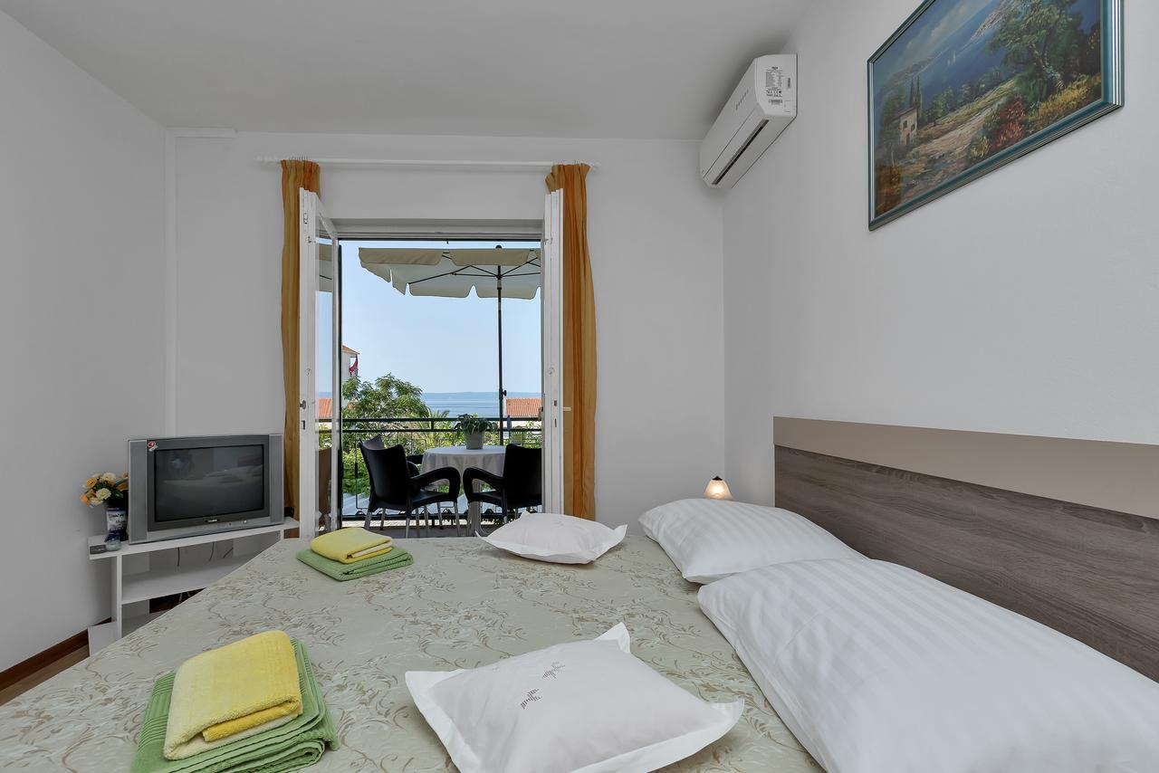 Apartmani Leona Makarska Ngoại thất bức ảnh