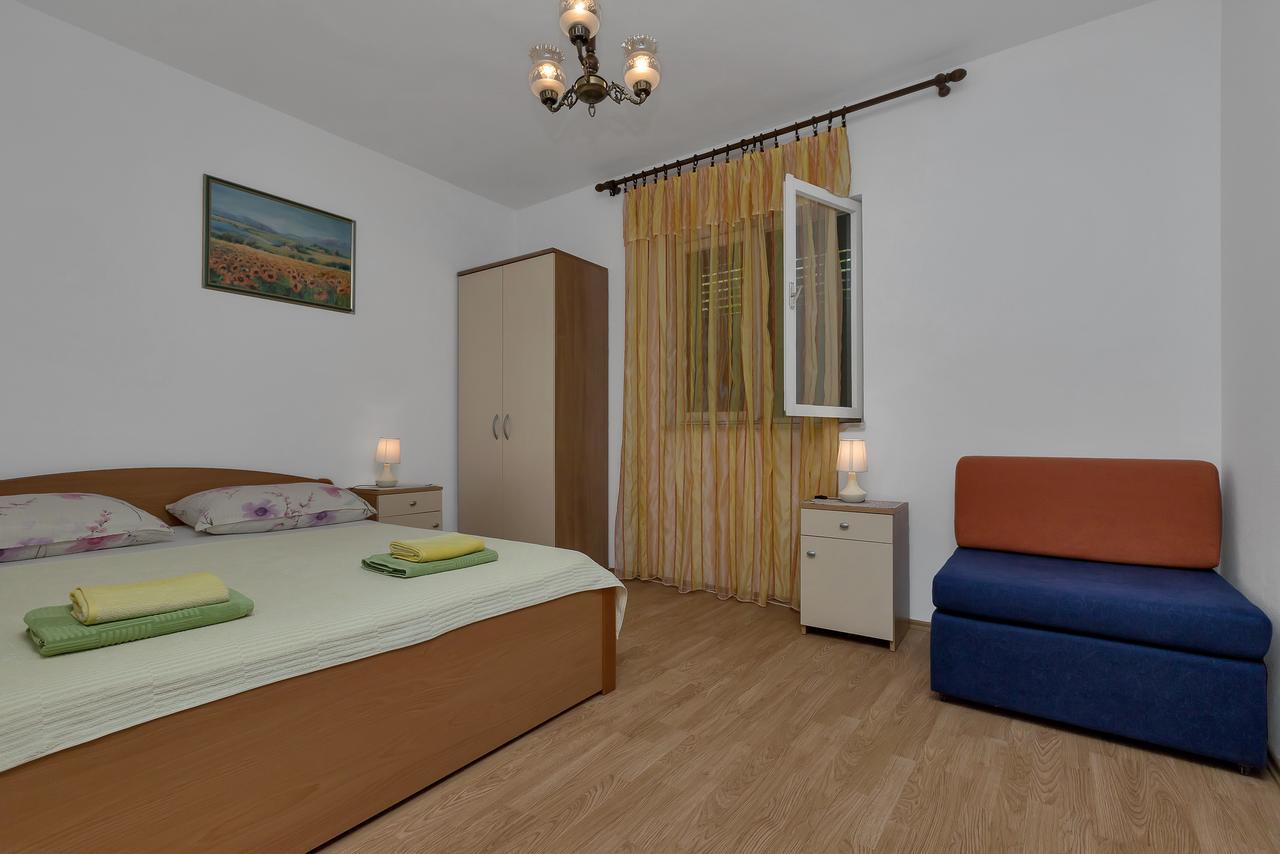 Apartmani Leona Makarska Ngoại thất bức ảnh